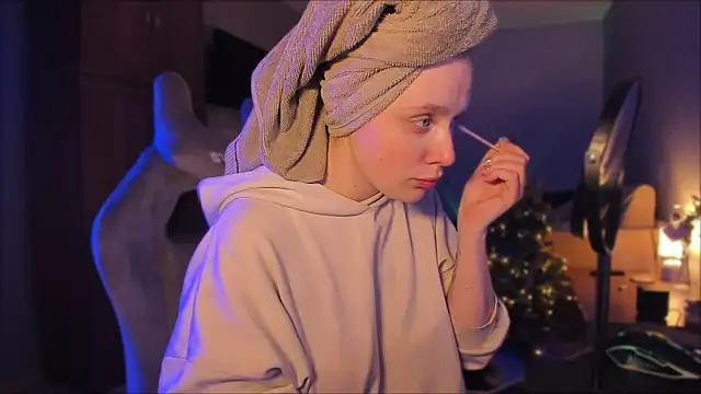 Rachel Ro online show from 28, 12, 2024