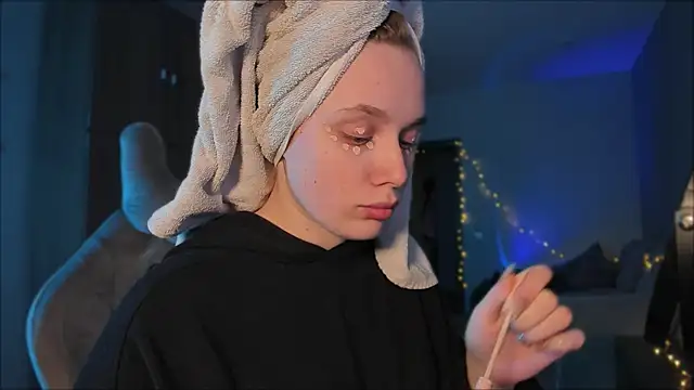 Rachel Ro online show from 22, 1, 2025