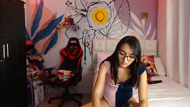 LinzyBaner online show from 16, 12, 2024