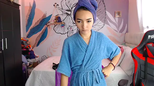 LinzyBaner online show from 6, 2, 2025