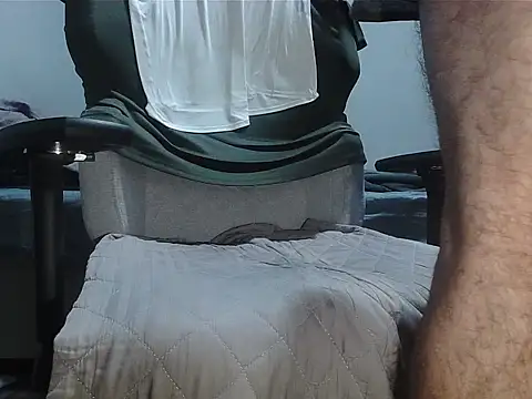 br23cock online show from 4, 12, 2025