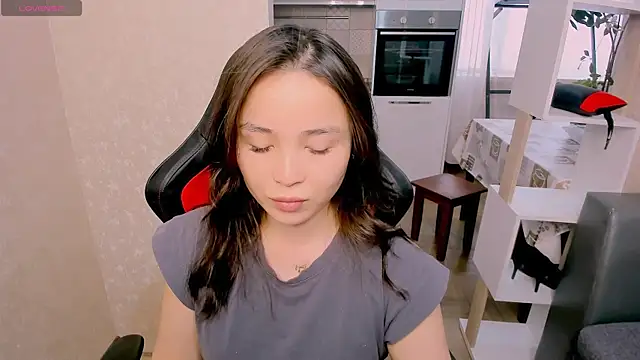 Snapshot of AyaMoon chatting on 16, 10, 2025 AyaMoon online show from 16, 10, 2025