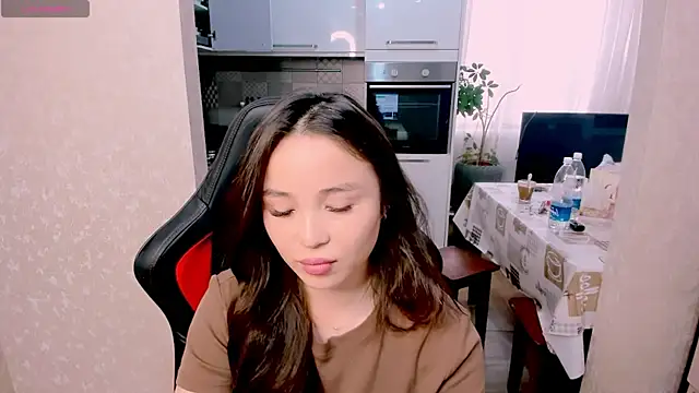 Snapshot of AyaMoon chatting on 28, 10, 2025 AyaMoon online show from 28, 10, 2025