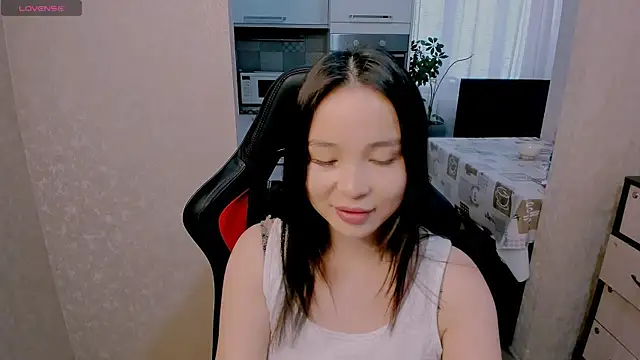 Snapshot of AyaMoon chatting on 21, 11, 2025 AyaMoon online show from 21, 11, 2025