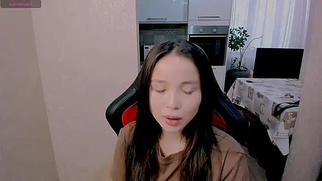 Snapshot of AyaMoon chatting on 26, 11, 2025 AyaMoon online show from 26, 11, 2025