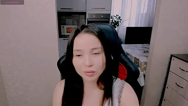 Snapshot of AyaMoon chatting on 2, 12, 2025 AyaMoon online show from 2, 12, 2025