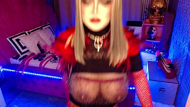 LasciviousQueenTS online show from 12, 5, 2026