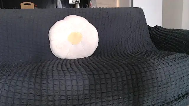 Snapshot of AfroditSerra chatting on 28, 9, 2025 AfroditSerra online show from 28, 9, 2025