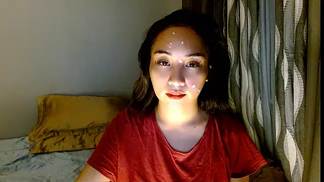 Snapshot of SweetLilly_18 chatting on 13, 3, 2026 SweetLilly 18 online show from 13, 3, 2026
