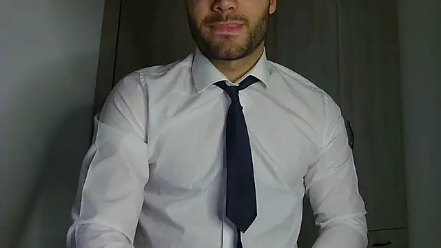 Justynn1 online show from 7, 4, 2026