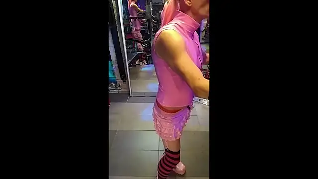 Snapshot of fetishboyzz chatting on 30, 9, 2025 fetishboyzz online show from 30, 9, 2025