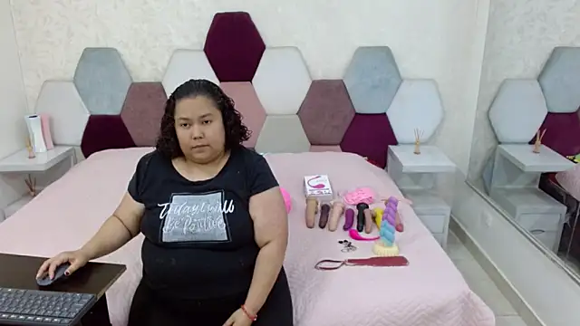 angel blue online show from 16, 2, 2026