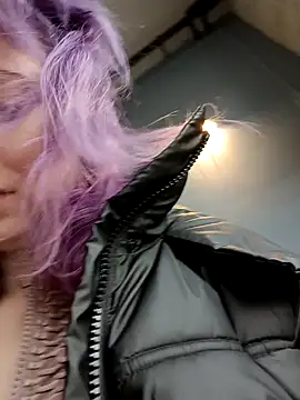 Frost foxy online show from 24, 2, 2025