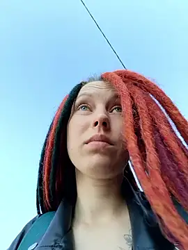 Frost foxy online show from 10, 9, 2025