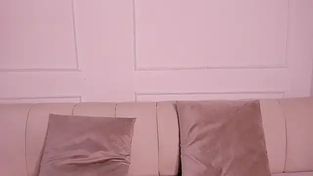 Emma jonness online show from 31, 1, 2025