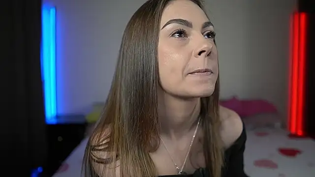 TiffanyPierce online show from 6, 3, 2025