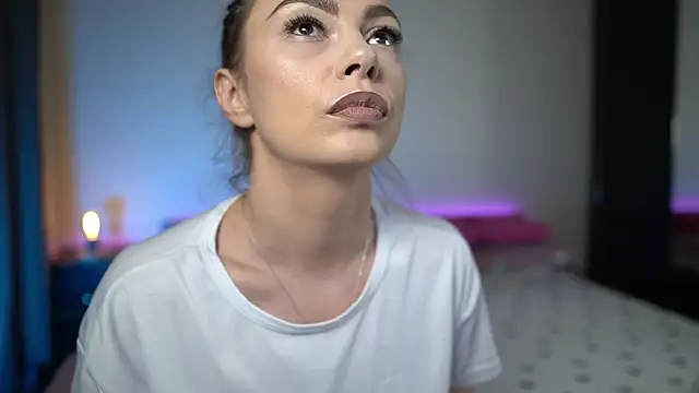 TiffanyPierce online show from 6, 4, 2026