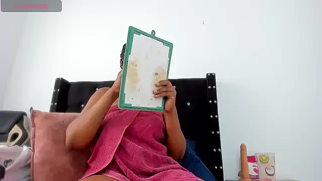 Snapshot of ebonnylatinx chatting on 4, 11, 2025 ebonnylatinx online show from 4, 11, 2025