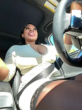 Belle    online show from 28, 3, 2026