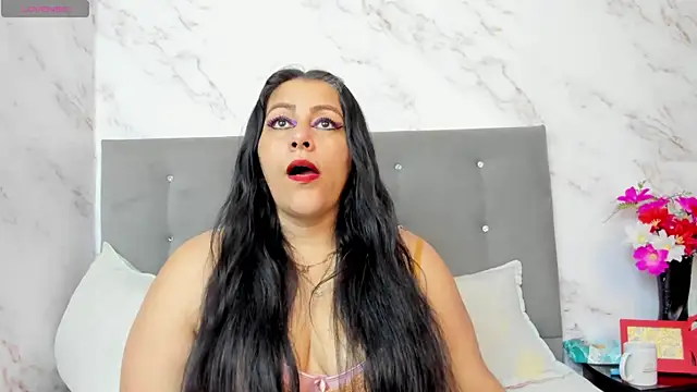 Snapshot of SexxyPamela chatting on 24, 11, 2025 SexxyPamela online show from 24, 11, 2025