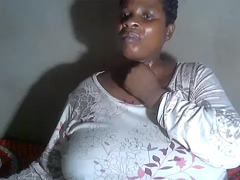 Choco-Coco10 online show from 5, 12, 2025