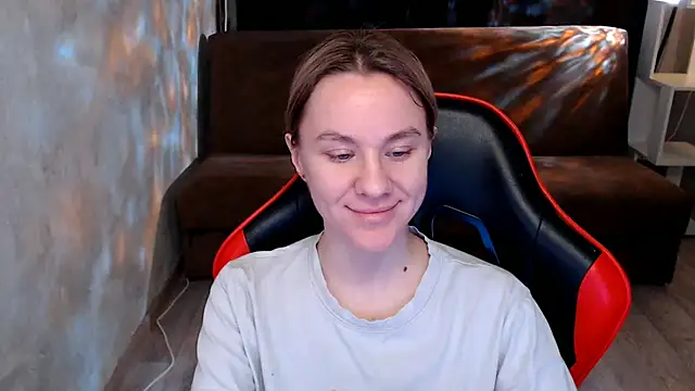 Snapshot of Mila_Jon chatting on 26, 11, 2025 Mila Jon online show from 26, 11, 2025