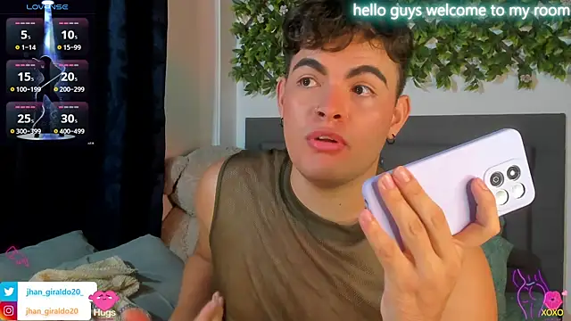 Snapshot of kamii_22 chatting on 9, 11, 2025 kamii 22 online show from 9, 11, 2025