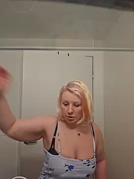 Snapshot of NikiFm chatting on 19, 2, 2026 NikiFm online show from 19, 2, 2026