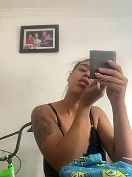 AlondraDiossa03 online show from 14, 2, 2025