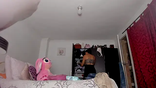 AlondraDiossa03 online show from 22, 2, 2025