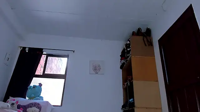 AlondraDiossa03 online show from 23, 9, 2025