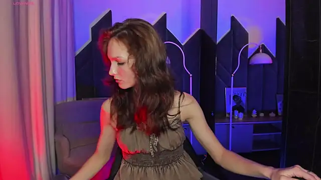 Snapshot of MirandaGlow chatting on 1, 8, 2026 MirandaGlow online show from 1, 8, 2026