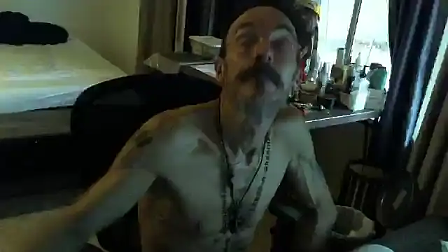 Snapshot of mycock2474u chatting on 11, 10, 2025 mycock2474u online show from 11, 10, 2025