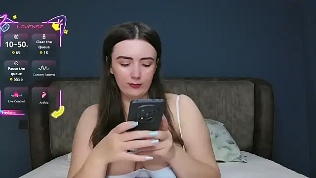 Snapshot of IamMolly chatting on 11, 9, 2025 IamMolly online show from 11, 9, 2025