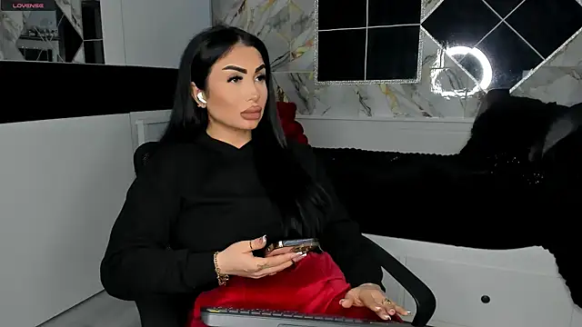Snapshot of mistress_meryem chatting on 16, 3, 2025 mistress meryem online show from 16, 3, 2025