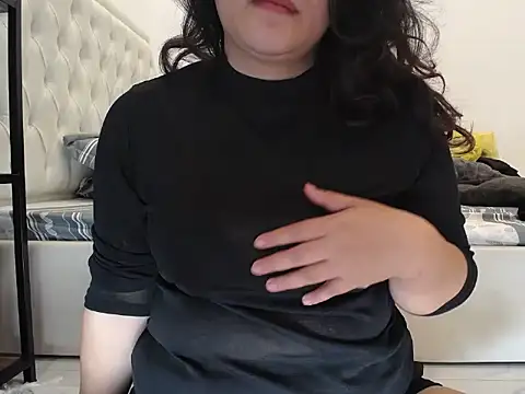 Snapshot of Squirt_tsunami_268 chatting on 5, 12, 2025 Squirt tsunami 268 online show from 5, 12, 2025