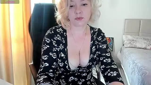 Snapshot of Colette__1977 chatting on 23, 2, 2026 Colette 1977 online show from 23, 2, 2026