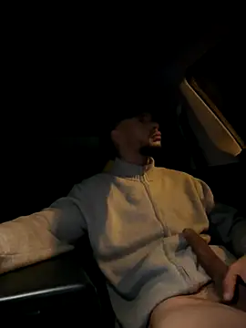 Lionayowe online show from 8, 11, 2025