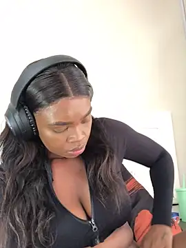 LuciousLips96 online show from 3, 3, 2025