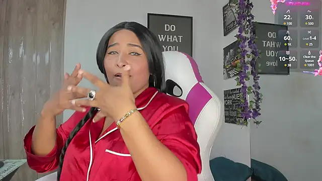 paola ih online show from 16, 12, 2024