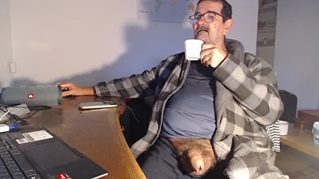 Snapshot of silvio-aus-luzern-CH chatting on 29, 10, 2025 silvio-aus-luzern-CH online show from 29, 10, 2025