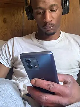 Snapshot of Tristris100 chatting on 16, 1, 2025 Tristris100 online show from 16, 1, 2025