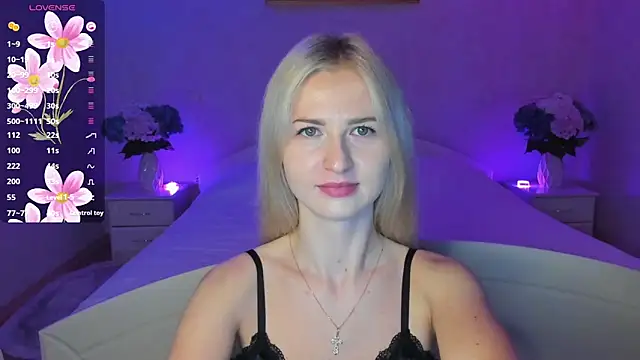 AnnaCarrera online show from 26, 10, 2025