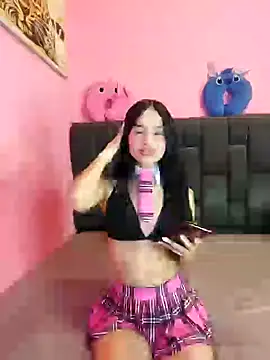 Snapshot of secretgreisy_ chatting on 15, 12, 2024 secretgreisy online show from 15, 12, 2024