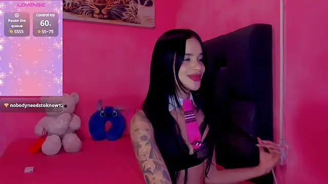 Snapshot of secretgreisy_ chatting on 28, 2, 2025 secretgreisy online show from 28, 2, 2025