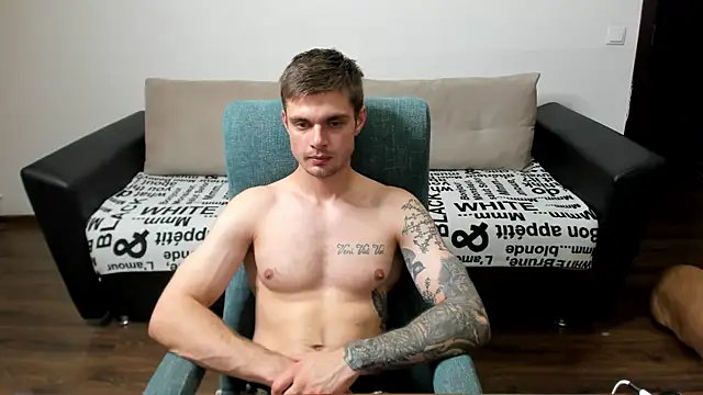 Snapshot of maks_wolfis chatting on 13, 12, 2024 maks wolfis online show from 13, 12, 2024