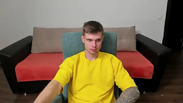 Snapshot of maks_wolfis chatting on 12, 2, 2025 maks wolfis online show from 12, 2, 2025