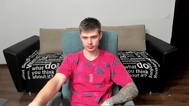 Snapshot of maks_wolfis chatting on 20, 2, 2025 maks wolfis online show from 20, 2, 2025