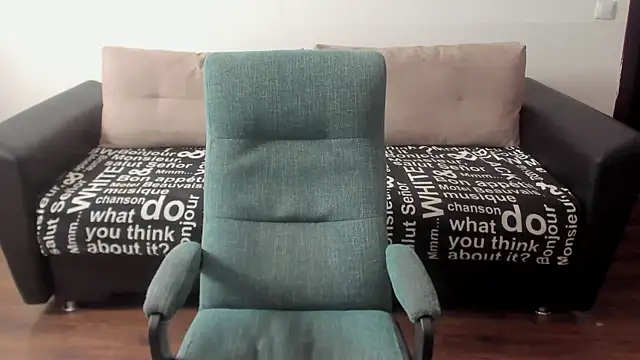 Snapshot of maks_wolfis chatting on 2, 3, 2025 maks wolfis online show from 2, 3, 2025