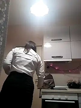 AlexandraGiogio online show from 12, 3, 2025